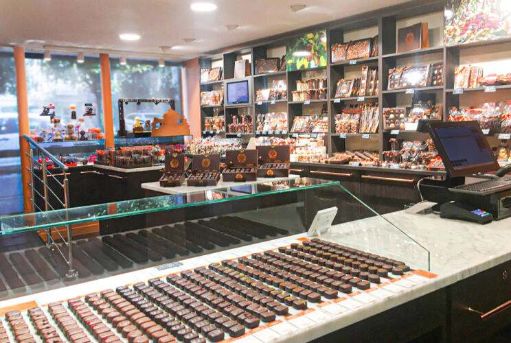 Et si vous faisiez le pari de la franchise en 2026 ? Deux exemples de secteurs qui cartonnent à Noël et au-delà !