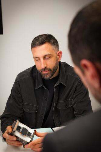 Arnaud Gibert  - SURFACE COACH : « La franchise, c’est avant tout créer un réseau où chaque entrepreneur est accompagné pour réussir »