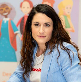 De l'alternance à l'entrepreneuriat : à seulement 20 ans, Léa Colomès devient la plus jeune franchisée Babychou Services de France