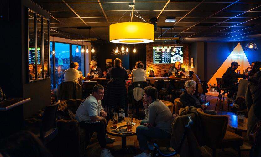 Créer son entreprise en franchise : pourquoi de nombreux projets démarrent à la rentrée