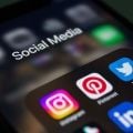 Réseaux sociaux et franchise : un levier devenu incontournable, mais à double tranchant