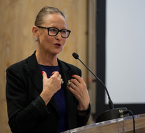 Shiva : Chantal Zimmer, déléguée générale de la FFF intervient pendant le séminaire de l'enseigne