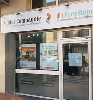 Les enseignes Free Dom et Senior Compagnie réunies sur un même lieu à Saint-Raphaël et Draguignan