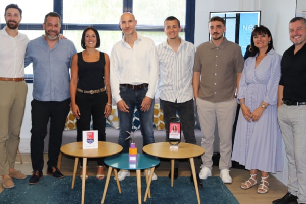 De nouveaux franchisés Nestenn suivent leur formation initiale