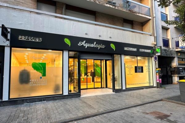 Aqualogia s’implante à Arras avec un nouveau pressing écologique