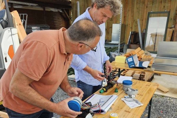 Place à la formation pratique pour deux nouveaux franchisés Quadra Terra