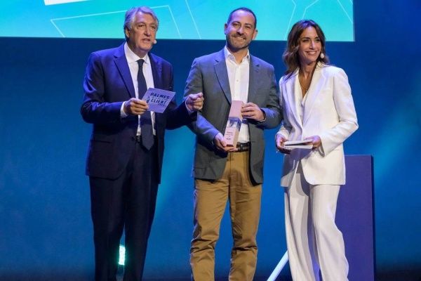 Cuisinella : Schmidt Groupe récompensé lors de la Cérémonie 2025 des Palmes de la Relation Client