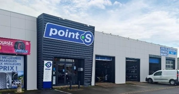 Point S poursuit son expansion en franchise avec trois nouveaux centres en France