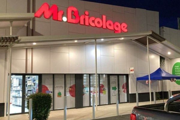Le réseau Mr.Bricolage vient d’inaugurer un nouveau magasin à Dumbéa