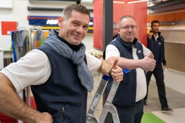 Repar’stores accompagne ses membres sur l’aspect commercial et relationnel