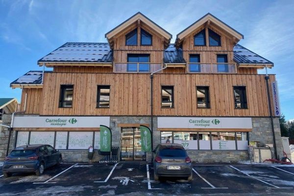 Carrefour City : Carrefour Proximité ouvre au cœur de la station de La Toussuire