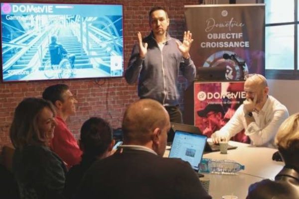 DOMetVIE soutient ses franchisés via son Tour de France des formations