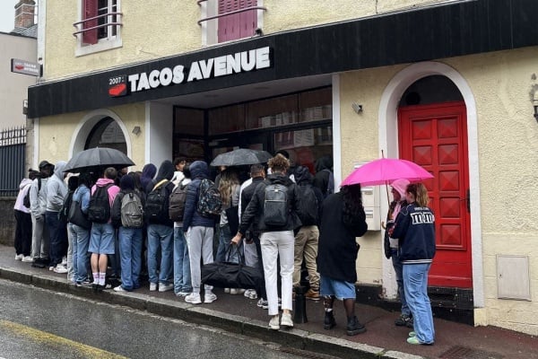 La franchise Tacos Avenue débarque à Guéret : une inauguration en fanfare