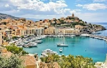 Arthurimmo.com consolide son maillage en Corse avec une nouvelle agence à Propriano