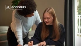 La franchise Anacours a déployé une nouvelle campagne TV