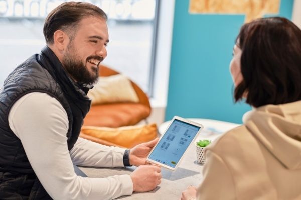 Hygena poursuit son engagement en lançant ‘’hygena partenaire des pros !’’