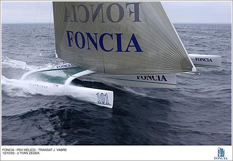 voile sponsorisé par Foncia