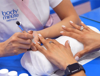 Devenez franchisée Bodyminute – Rejoignez le n°1 de la beauté en France -