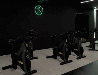 GIGAFIT Franchise : Accompagnement Complet et Témoignages de Franchisés en France - 