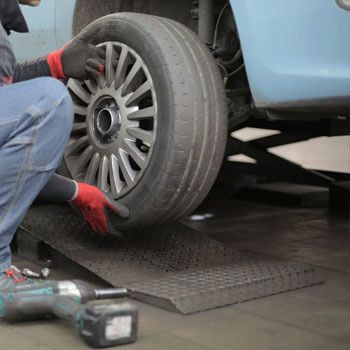 Centre auto, entretien et réparation